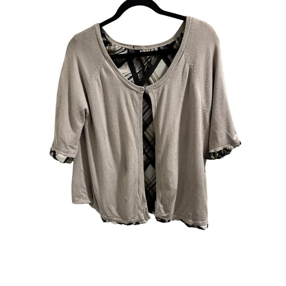 👗 2/$30 👗 Reversible Gray & Plaid Cardigan With Ruffle Sleeves sz L - Picture 2 of 9